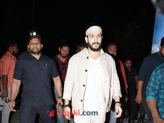 Akhil Akkineni At VBVK Pre Release